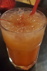 Fuzzy Navel Cocktail Recipe  Never had a Fuzzy Navel drink before. Cute! #fuzzynavel #fuzzynaveldrink #loreeschaletrestaurant #roadtrip #centraloregon #cutedrink