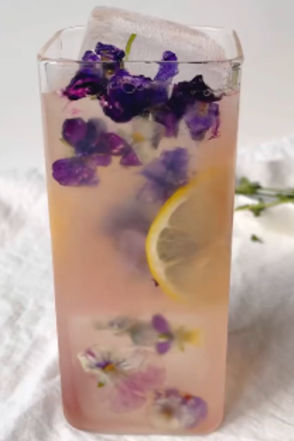 #lavenderlemonade #lemonde #lavender #aesthetic #drinkstagram #homecafe #홈카페 #홈카페그램